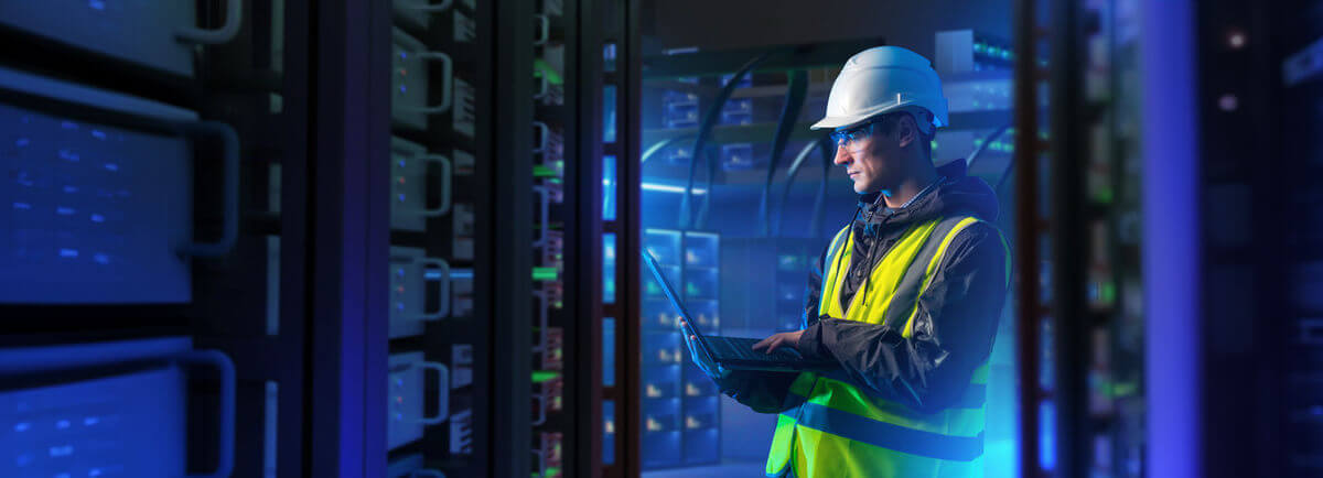 Critical Incident Reporting in Data Centers: Best Practices for Quick Response